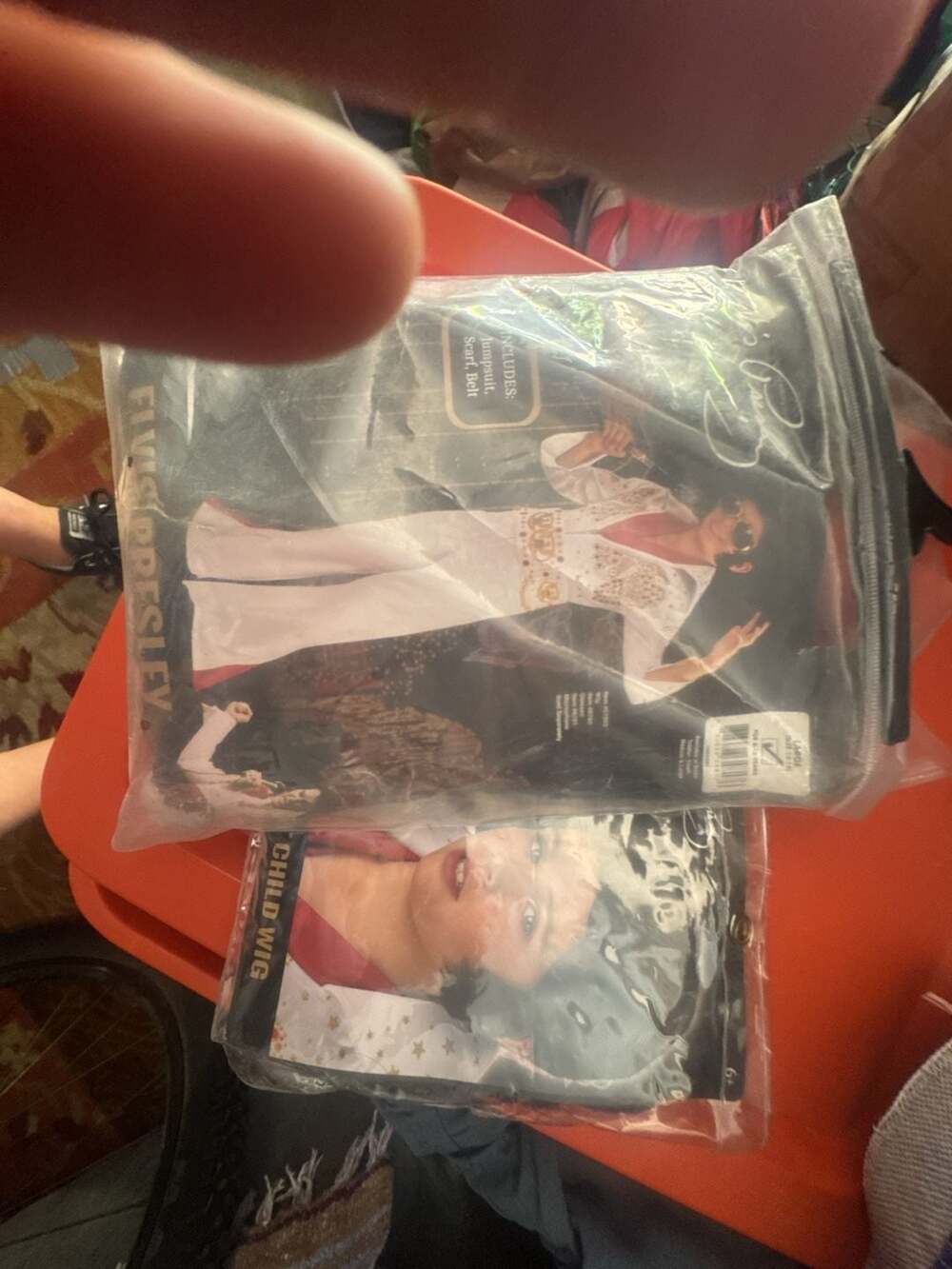Rubie's Elvis Presley Child Costume with Matching Wig Set Large (Size 12-14) - Picture 4 of 5